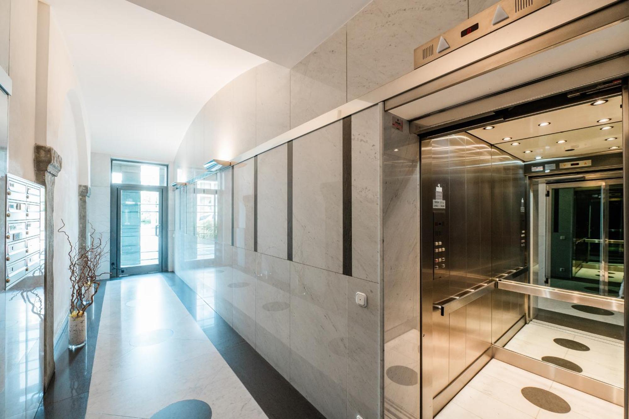 P&P Luxury Apartment Bergamo Buitenkant foto